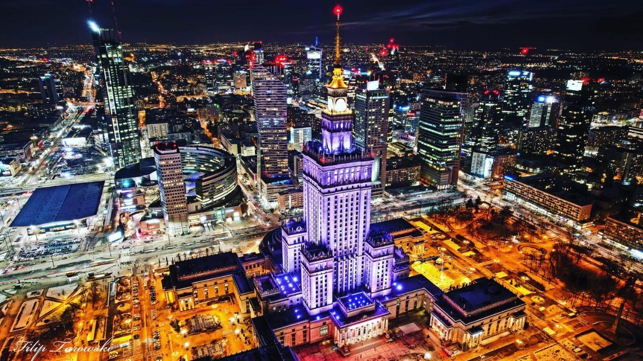 Top Metro X2 Fast Wifi 400 Mbs 70'Tv Netflix Hbo Max Appletv+ Disney+ Warszawa Zewnętrze zdjęcie